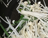 長ネギ＆エノキのしょう油炒め●納豆添え作り方2写真