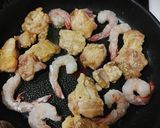おかずになるえびと鶏もものアヒージョ風♡作り方4写真
