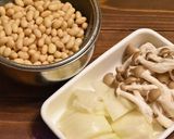 鶏もも肉と大豆のトマト煮込み作り方1写真
