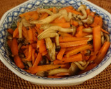 ☆簡単☆人参としめじの和風炒め作り方5写真