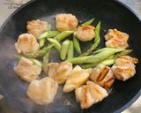 チキンのガーリックバター醤油炒め *☻*作り方4写真
