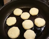 ☆簡単☆モチモチ じゃがいも芋もち作り方6写真