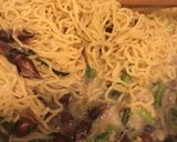 ホタルイカと春菊の和風塩焼きそば作り方4写真