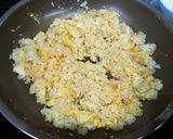 簡単☆ネギ玉子チャーハン　にんにく醤油作り方3写真