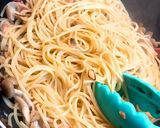 しめじとベーコンのペペロンチーノ作り方6写真