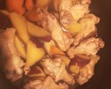 手羽元と野菜のほろほろ煮（鍋バージョン）作り方3写真