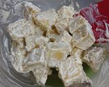 薩摩芋とクリチの和え物♪作り方3写真