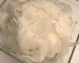 玉ねぎと鯖缶のサラダ作り方1写真
