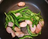 お弁当おかずピーマンとウインナー甘辛炒め作り方3写真