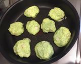 【幼児食】ブロッコリーのお食事パンケーキ作り方4写真
