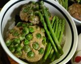 ✿初夏の❀グリーン×２✿ハンバーグ丼作り方8写真