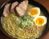 こってり本格 とんこつラーメン作り方7写真