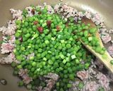 にんにくの芽と豚ひき肉のナンプラー炒め作り方4写真