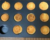 バニラのホワイトチョコレートカップケーキ作り方6写真