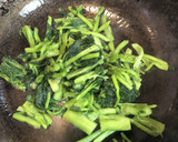御殿場小山特産の水かけ菜の漬物の油炒め作り方3写真