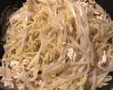 130 円豚ひき肉ともやし焼きそば作り方3写真