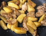 豚バラとじゃがいものオイスター炒め♡作り方11写真