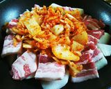 ★簡単無水料理★豚キムチ大根煮★作り方1写真