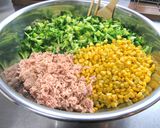 ブロッコリーのツナあえ(醤油風味)　給食作り方3写真