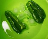 離乳食に☆レンジで簡単ピーマンの皮むき☆作り方4写真