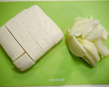 簡単！はんぺんと玉葱の昆布茶炒め作り方1写真