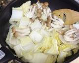 「白菜としめじのとろっと炒め♪」作り方2写真