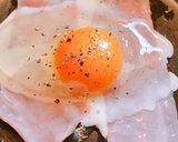 ずぼら飯♡絶品☆ベーコンエッグごはん作り方2写真