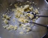 文学メシ！蜂蜜たっぷりリンゴケーキ作り方4写真