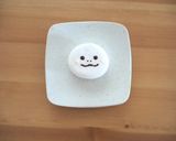 チョコ入りマシュマロの巳年デコ作り方2写真