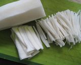 NO.1*大根の皮できんぴら作り方1写真