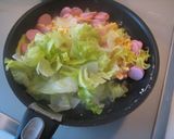 簡単朝食！魚肉＆レタス＆卵の炒め物作り方4写真
