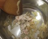 風邪の時に！しめじと豚肉の生姜スープ作り方4写真