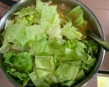 春近い時期限定！レタスのお味噌汁作り方4写真