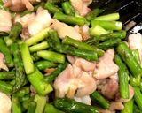 アスパラと鶏と海老の塩炒め作り方8写真