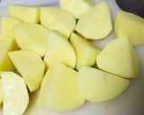 簡単！おいしい！鶏肉と野菜のワイン蒸し。作り方5写真