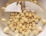 蓮の実のシロップ煮を作る実験作り方1写真