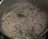 湯葉と茸と白菜の豚骨スープ煮作り方3写真