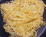 簡単！すりゴマと牛乳DE汁かけ焼きそば♪作り方2写真