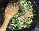 超簡単なのにウマッ！！大根葉と鶏皮炒め作り方5写真