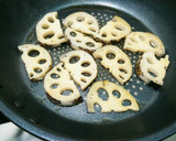 焼きれんこんと牛肉のしょうゆ炒め作り方3写真