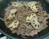 焼きれんこんと牛肉のしょうゆ炒め作り方6写真
