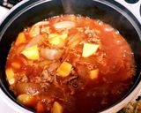 【切って煮るだけ】おいしい洋風肉じゃが作り方4写真