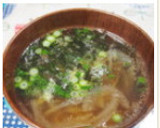 玉葱とろり♪のワカメスープ作り方13写真