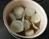 大根と油揚げの煮物➕いりこも少々作り方3写真