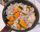 フライパンで！かぼちゃ入り肉じゃが作り方2写真