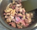 鶏肉と鶏レバーのしょうが煮☆作り方5写真