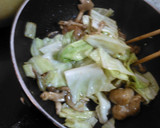 鶏とキャベツとしめじのオイスター炒め作り方5写真