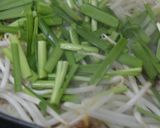 中華料理店なみのプロの豚ニラ炒め作り方4写真