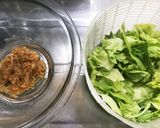 ピリ辛 レタスのなめ茸和え作り方1写真