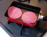 お弁当の隙間に!!くるくるビアハム作り方2写真